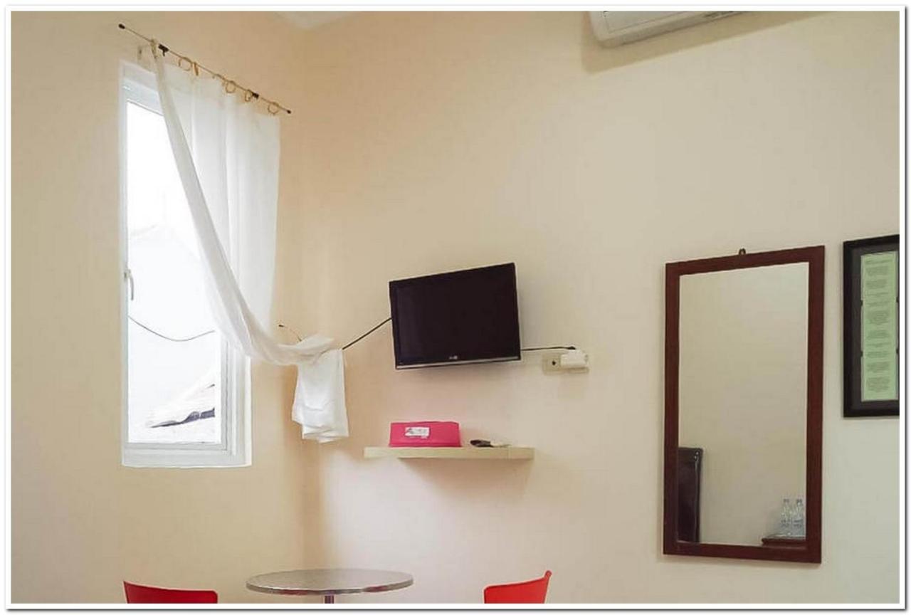 Malabar Mitra Reddoorz Guest house Jakarta