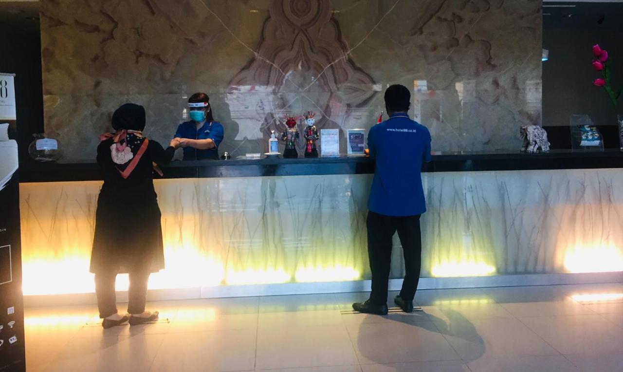 88 - Mangga Besar Viii By Wh Hotel Jakarta