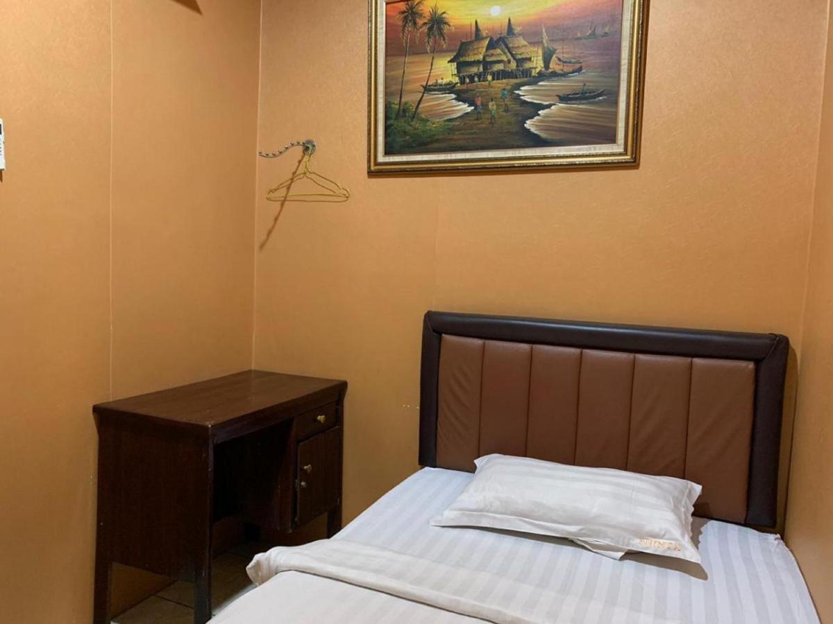 Rumah Shinta Hotel 2*