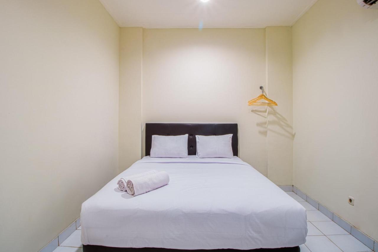 De 80's Ekonomi Guest house 2*
