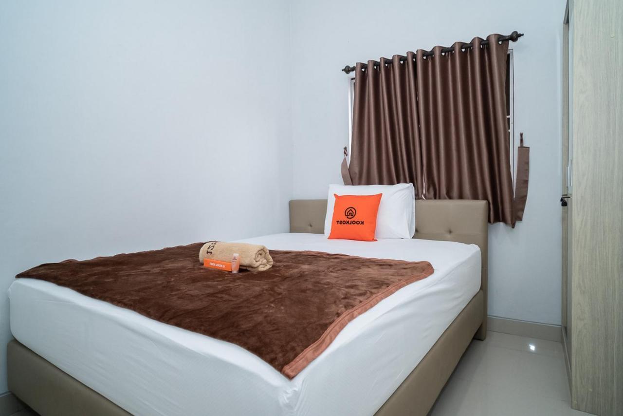 Wisma tamu Koolkost Near Pasar Baru Jakarta