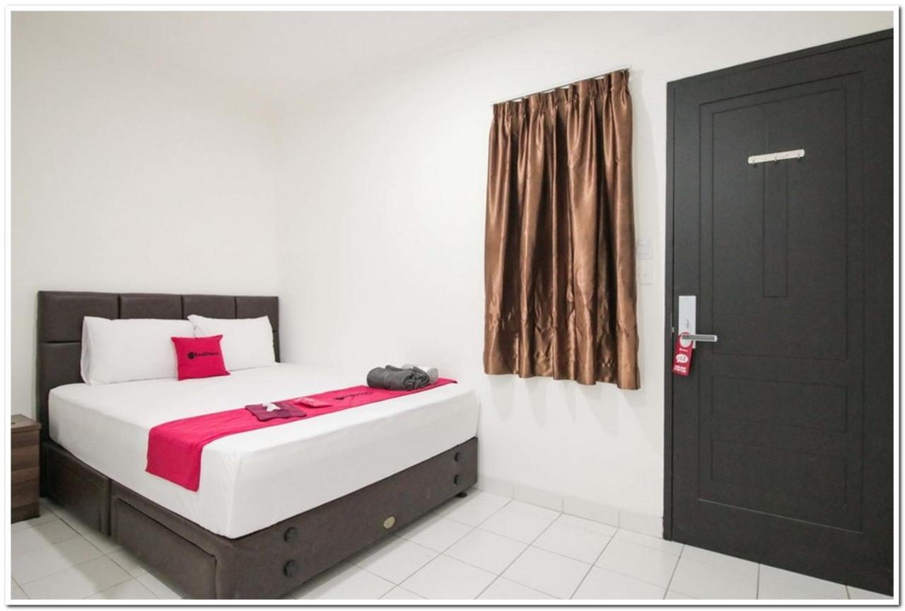 Wisma tamu Reddoorz @ Ruko Itc Roxy Mas Jakarta