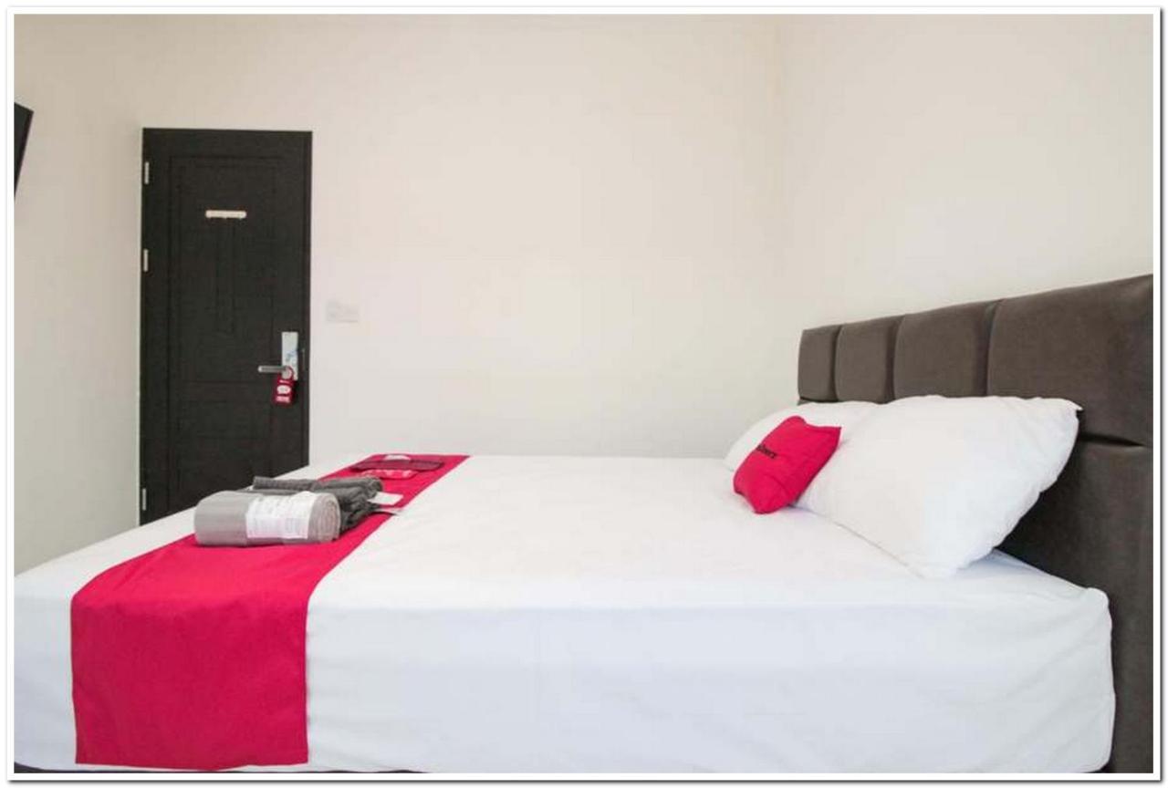 Wisma tamu Reddoorz @ Ruko Itc Roxy Mas