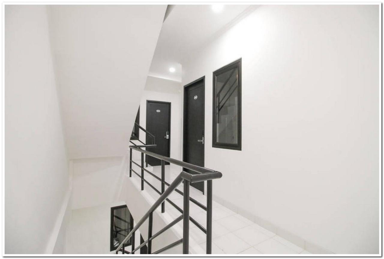 Reddoorz @ Ruko Itc Roxy Mas 2* Jakarta