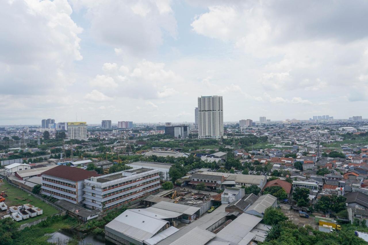 Apartemen Comfortable Design Ciputra International By Travelio Jakarta