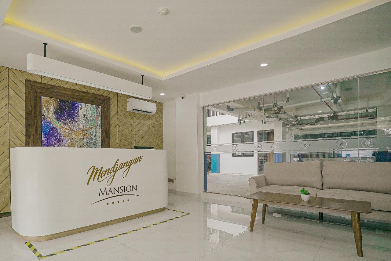 Mendjangan Mansion 3*