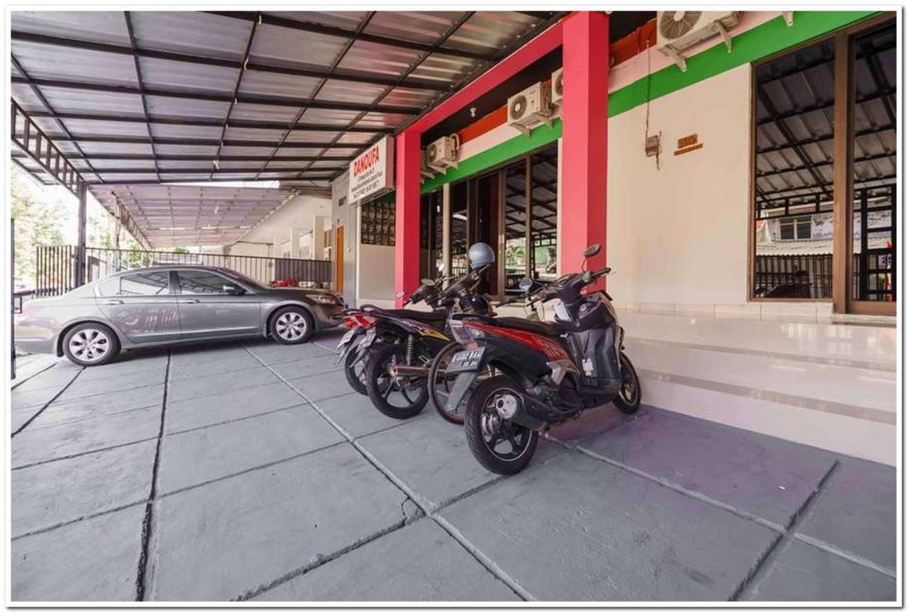 Reddoorz Near Jiexpo Kemayoran 2 Hotel 2*