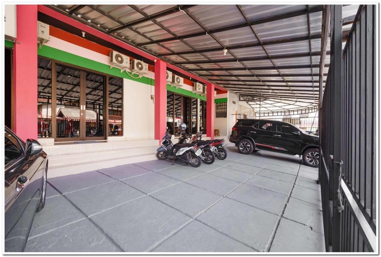 Reddoorz Near Jiexpo Kemayoran 2 2*
