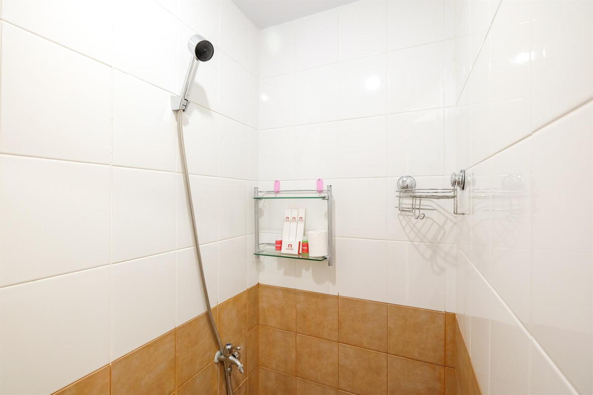 Cozy 2br At 28th Floor Pramuka By Travelio Jakarta