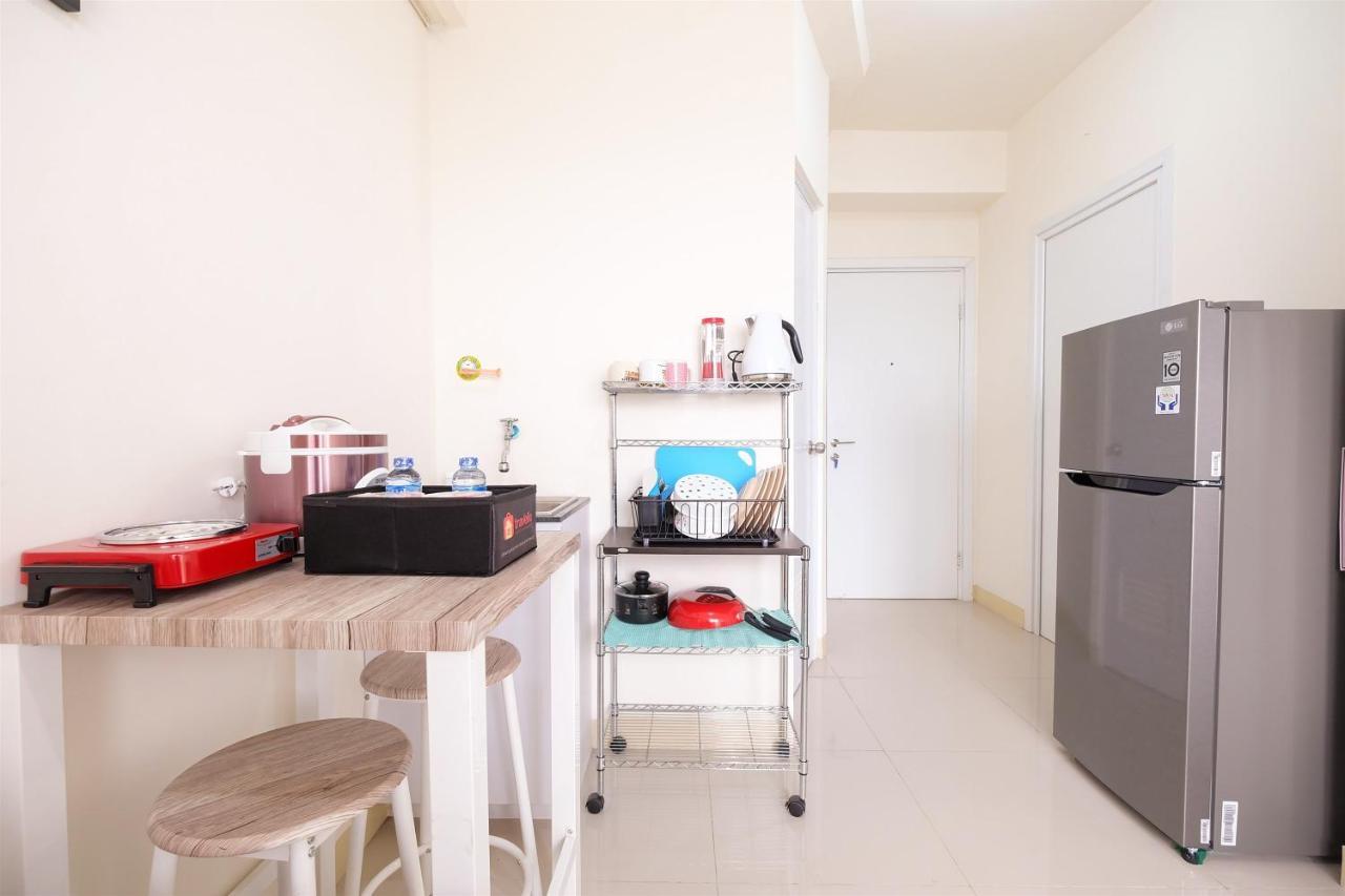 Cozy 2br At 28th Floor Pramuka By Travelio Apartment *