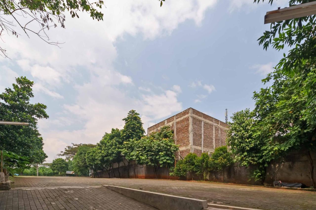 Hotel Reddoorz Syariah Near Ragunan Zoo 3 Jakarta