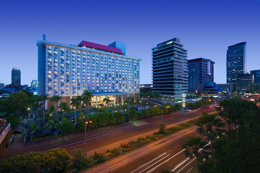Sari Pacific Jakarta, Autograph Collection Hotel 5*