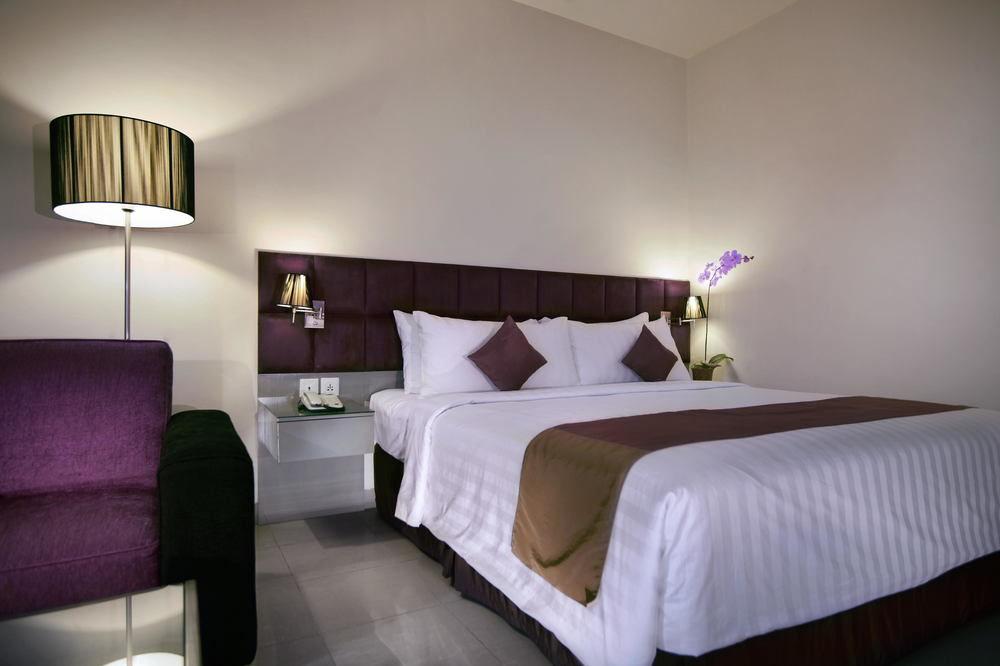 Royal Palm Hotel&conference Center Cengkareng