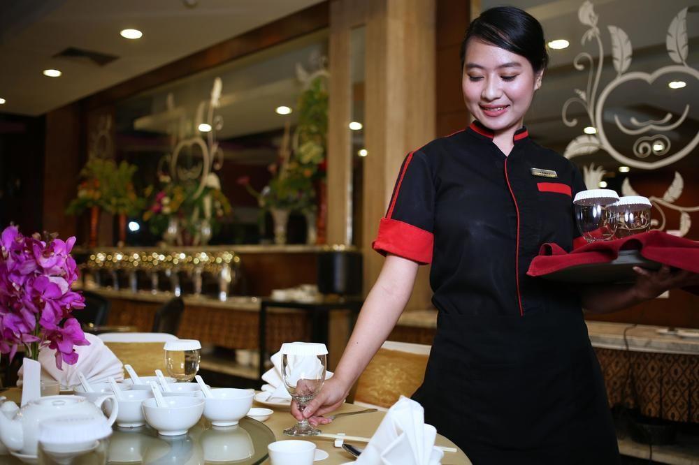 Royal Palm Hotel&conference Center Cengkareng Hotel 4*
