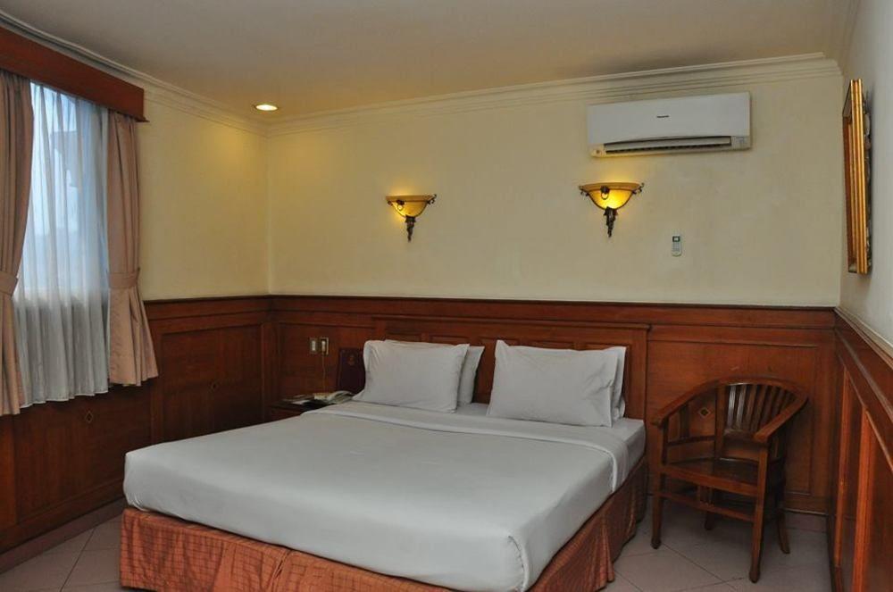 Park Nesia Royal Regal 2* Jakarta