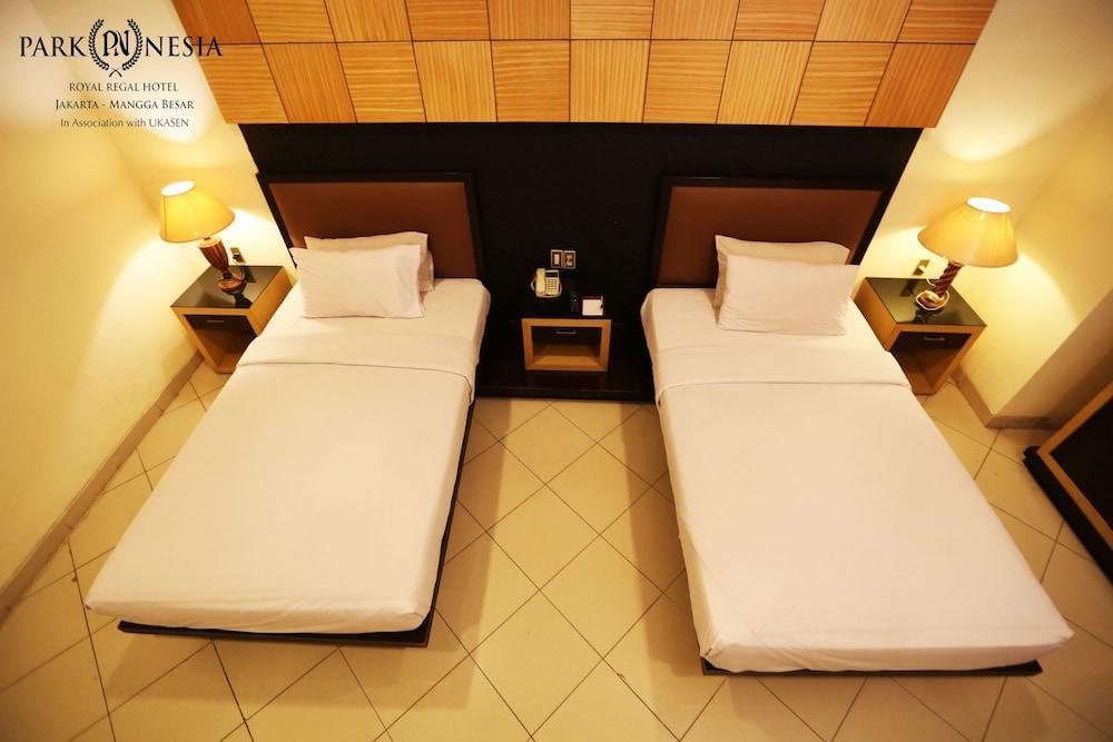 Park Nesia Royal Regal 2* Jakarta