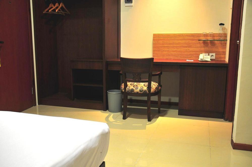 Hotel Capital O 1748 Thamrin Condotel Jakarta
