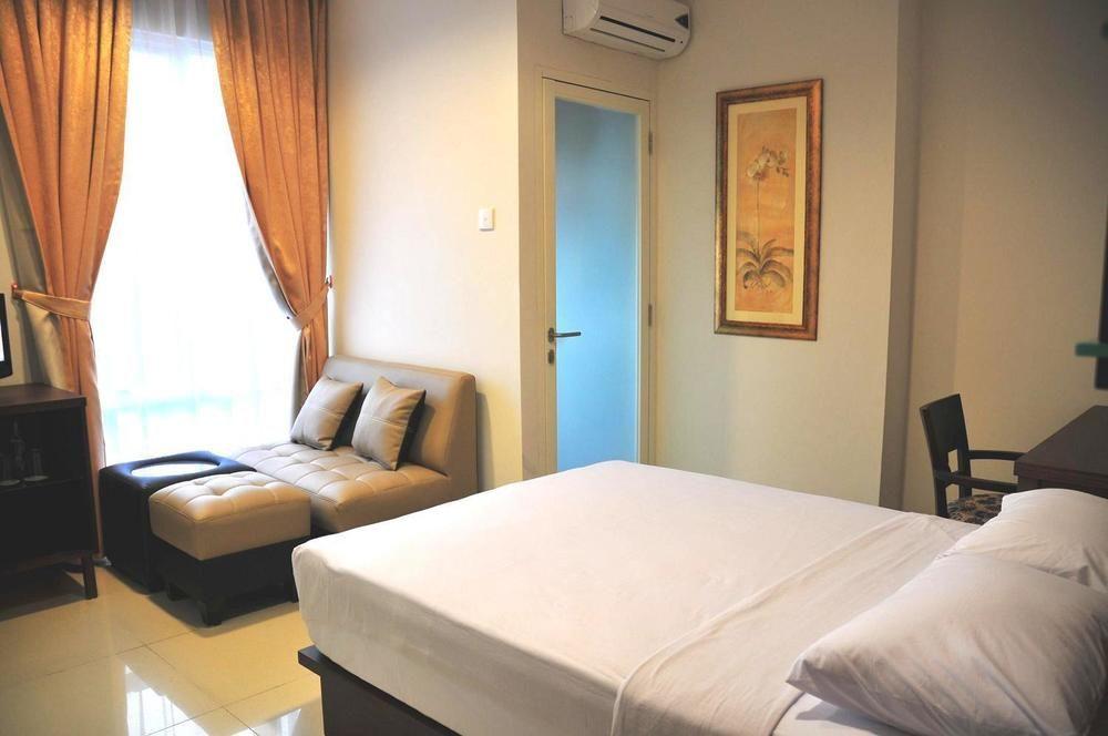 Capital O 1748 Thamrin Condotel 3*