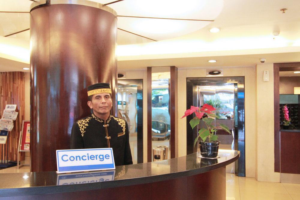 Collection O 7 Melawai Hotel