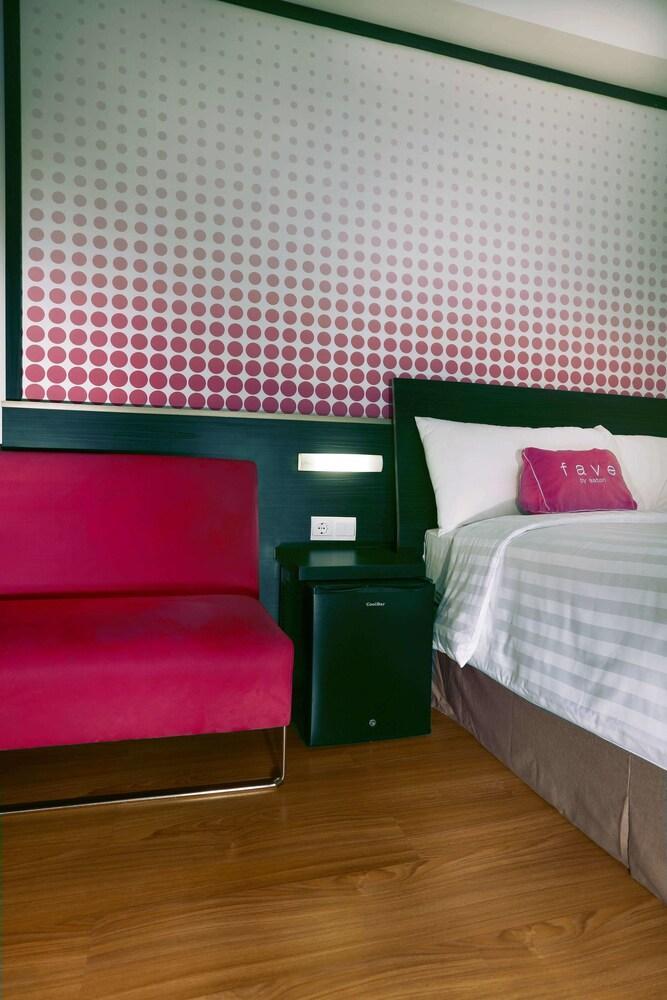 Brits Puri Indah Hotel Jakarta