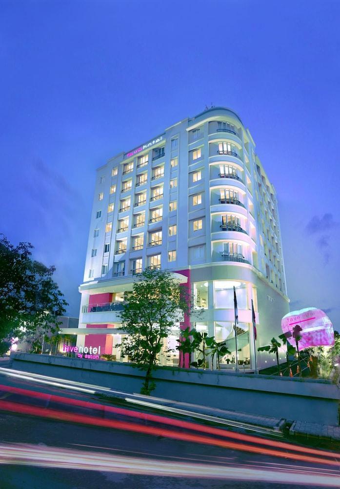 Hotel Brits Puri Indah