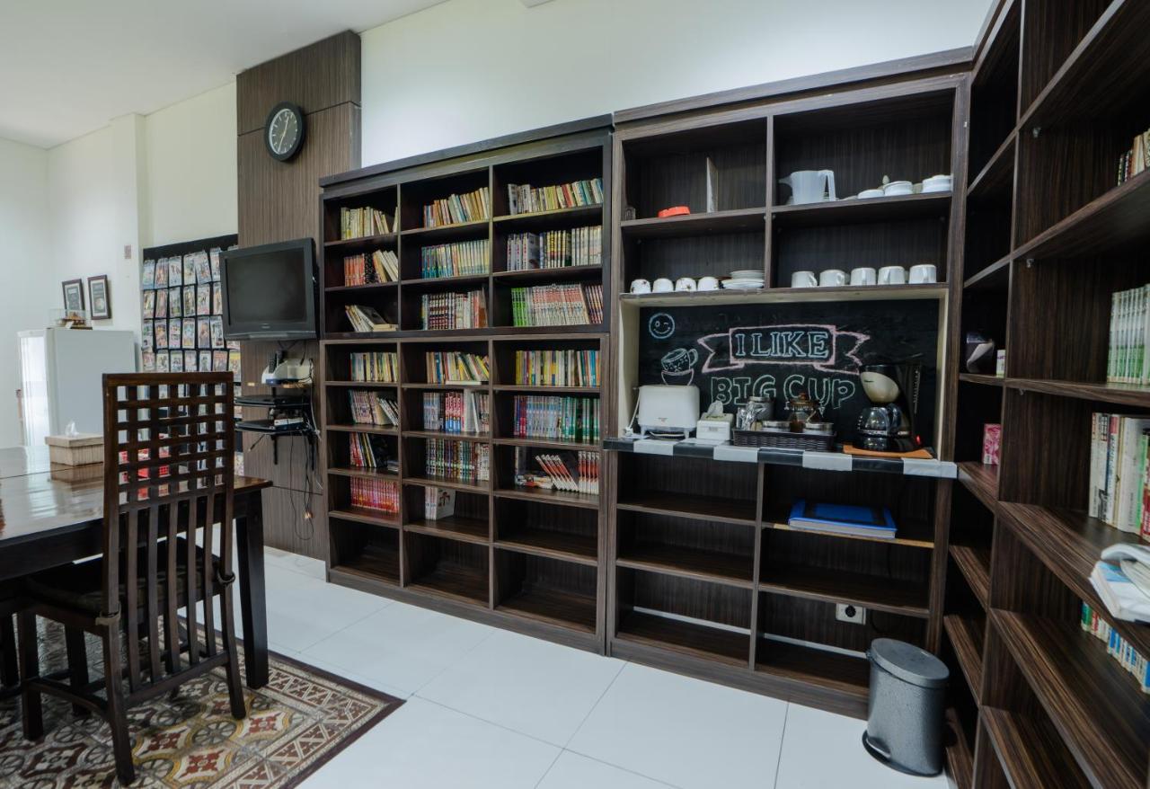 Arcs House Menteng By Jambuluwuk Wisma tamu
