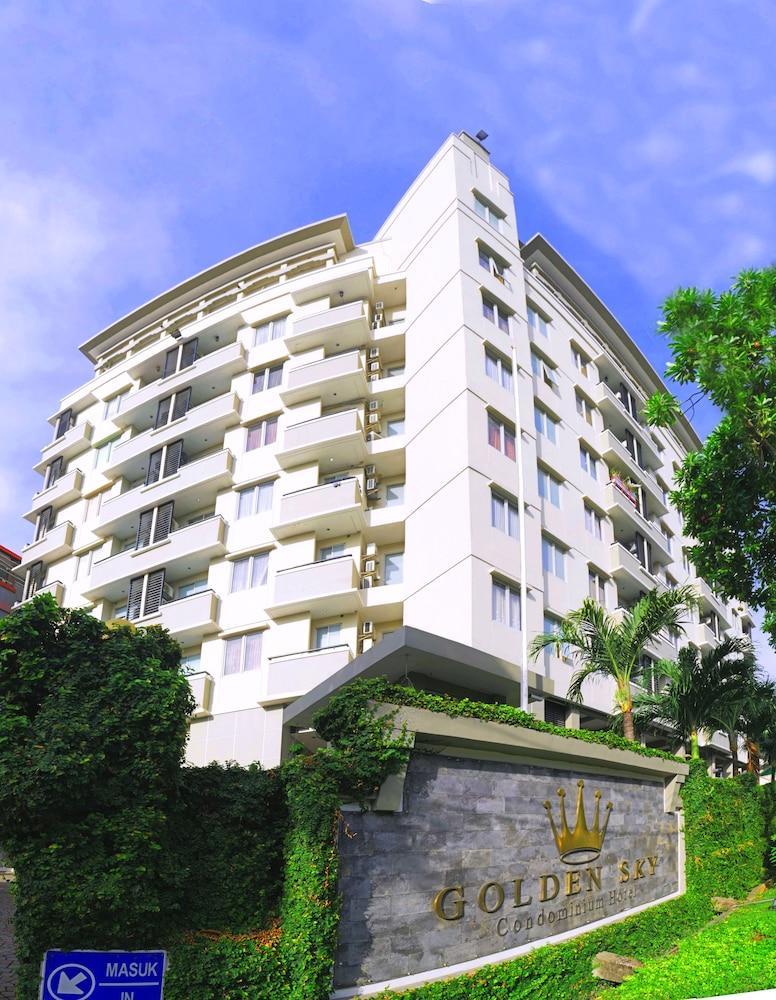 Golden Sky Condotel Hotel Jakarta