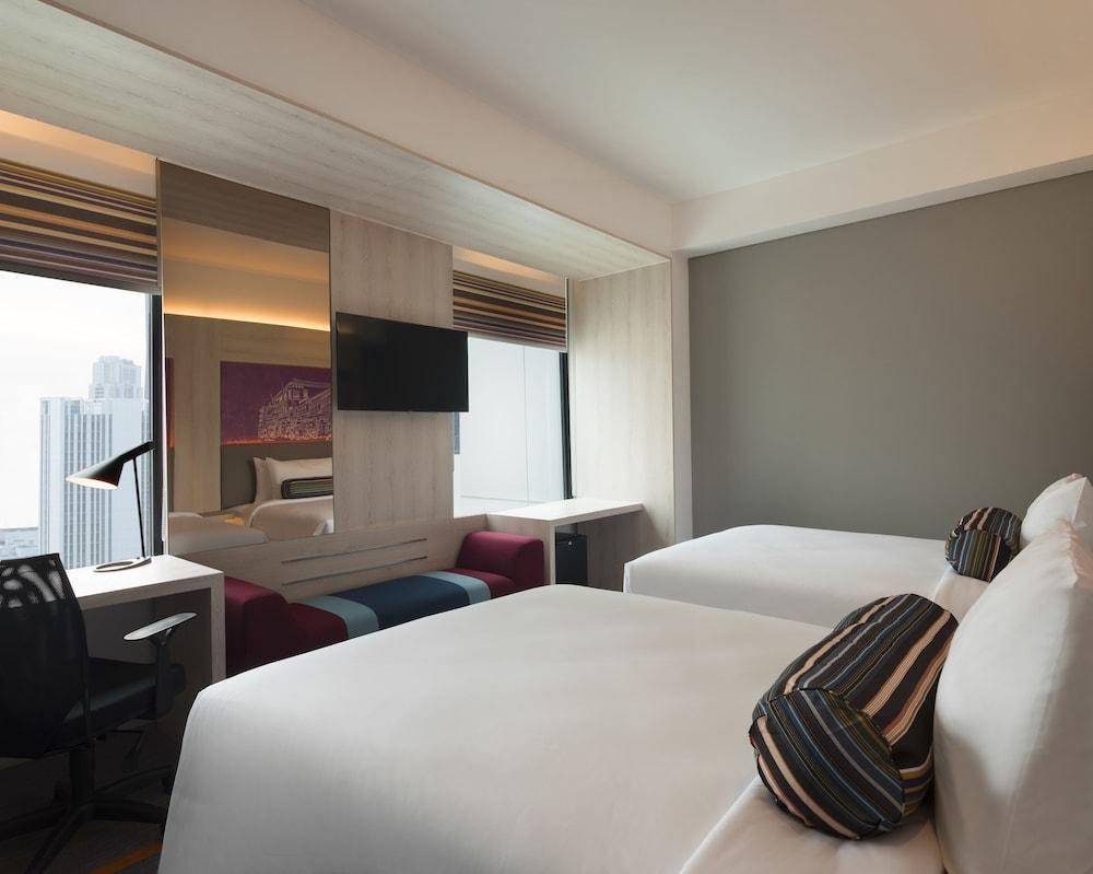 Hotel Aloft Wahid Hasyim 4*