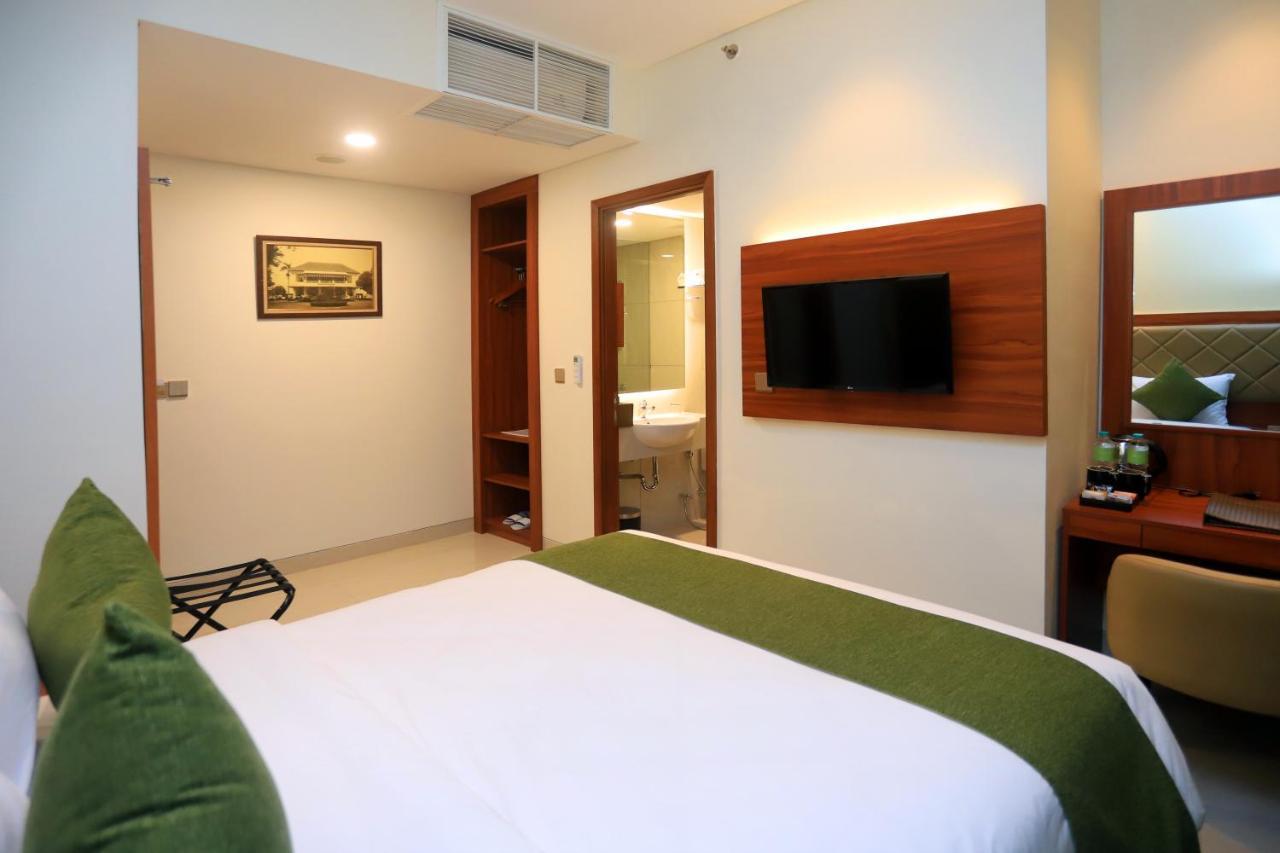 Luxury Arion 4* Jakarta