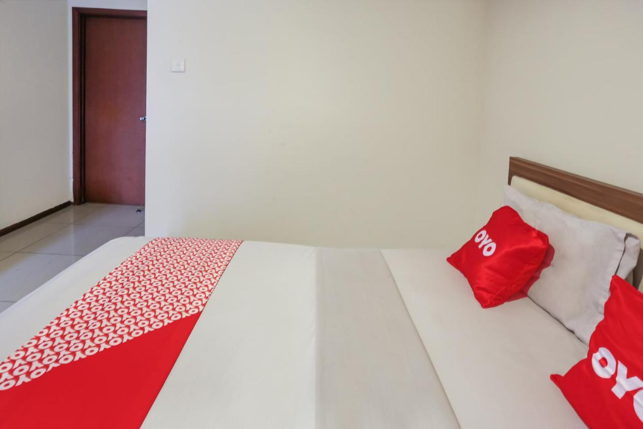 Capital O 1748 Thamrin Condotel Jakarta