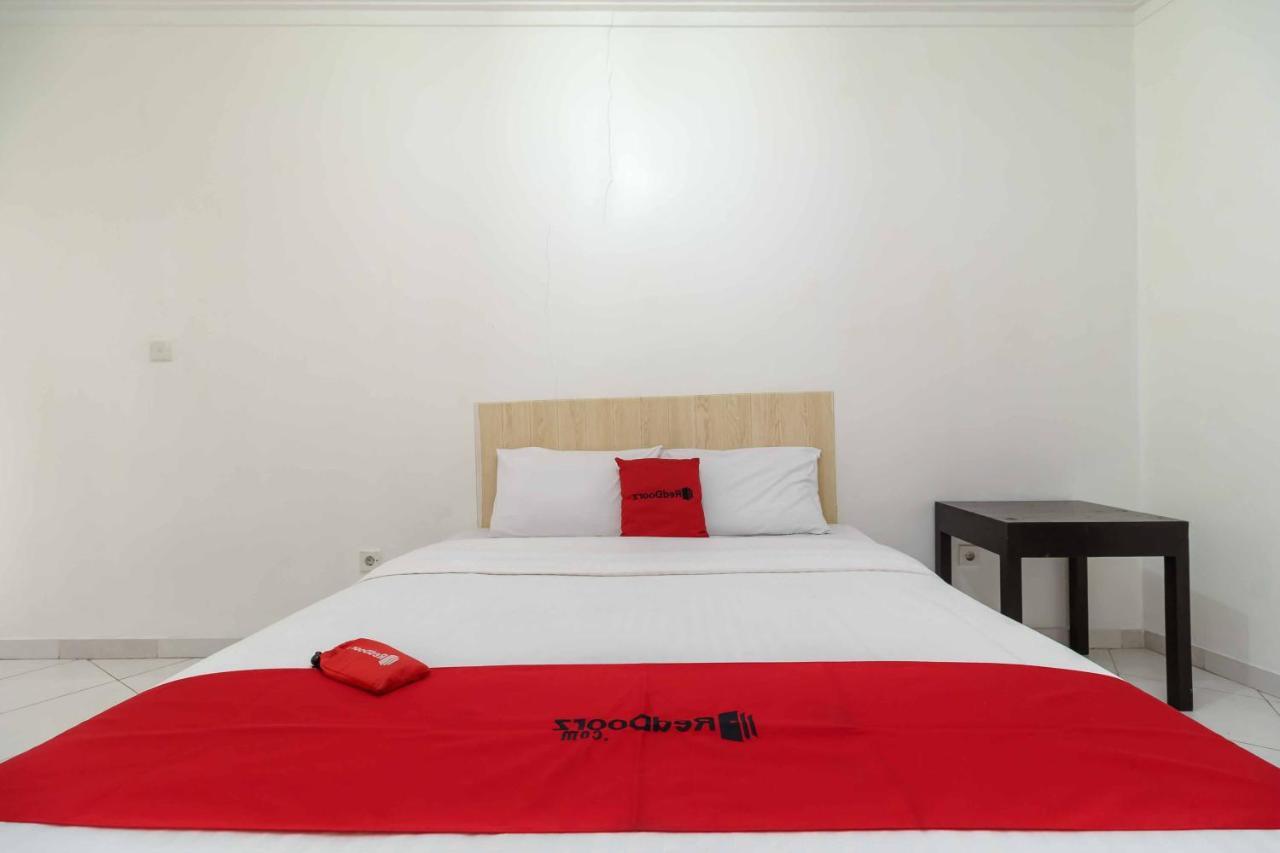 Reddoorz Syariah Near Ragunan Zoo 3 Jacarta