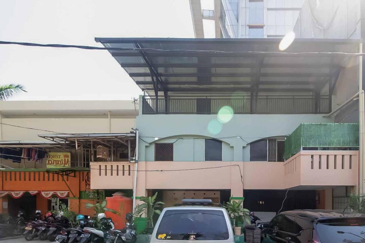 Miana Ancol Mitra Reddoorz Guest house Jakarta
