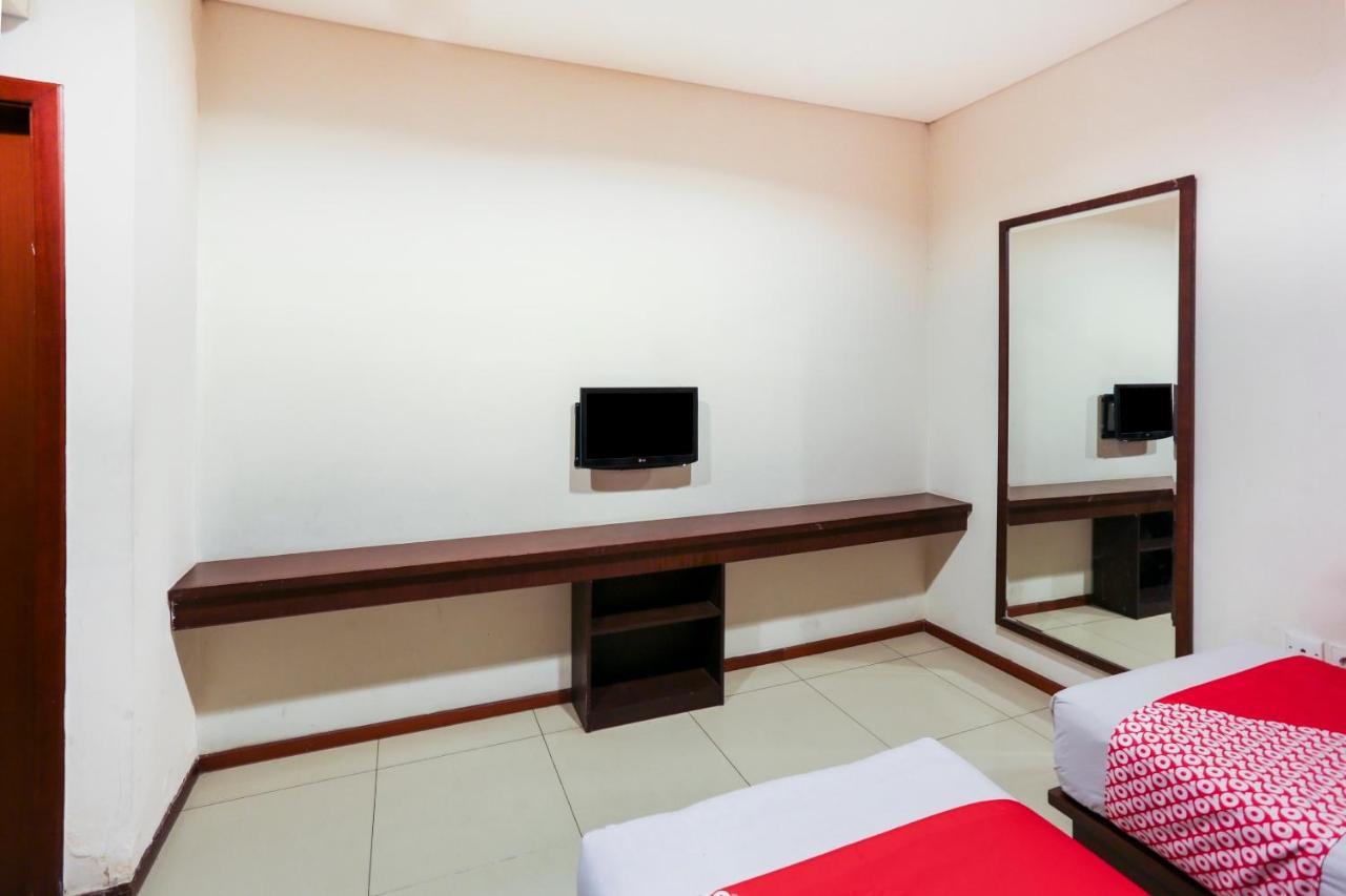 Capital O 1748 Thamrin Condotel Hotel 3*