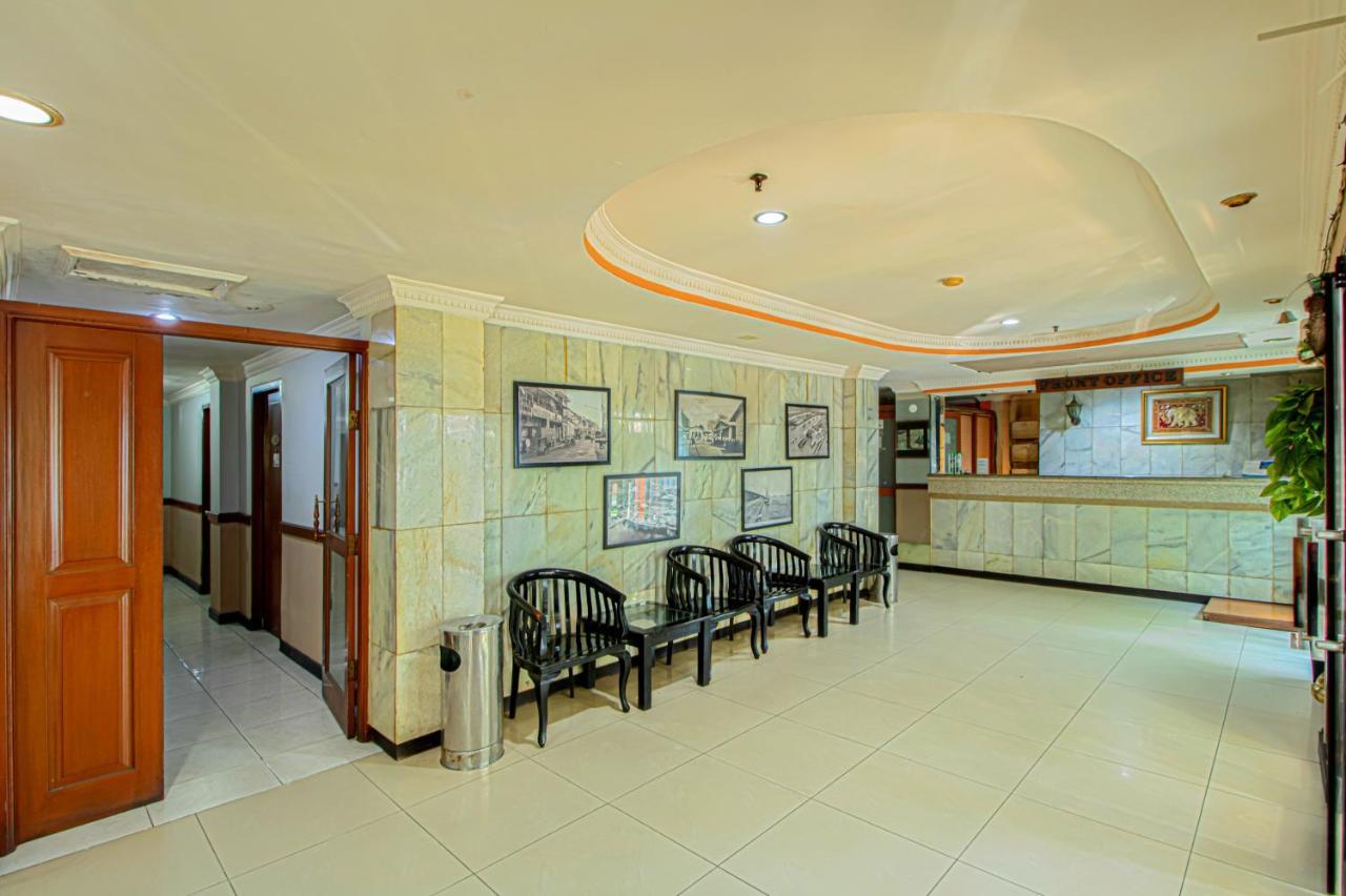 Hotel Ende Elok *