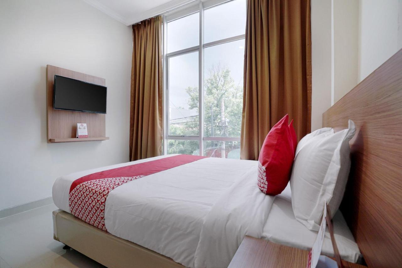 Oyo 415 The Kartini 8 Hotel