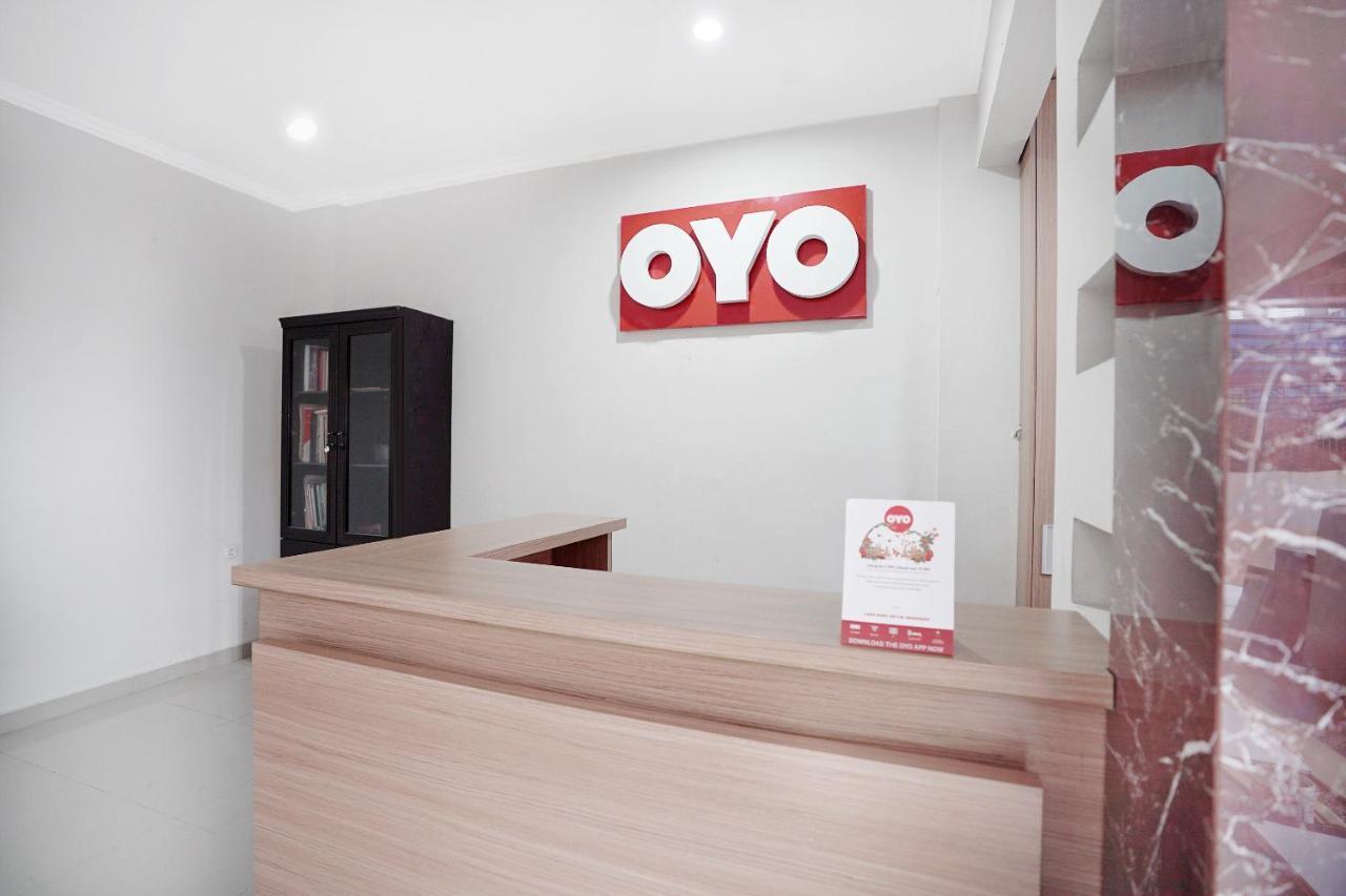 Oyo 415 The Kartini 8 2* Jakarta