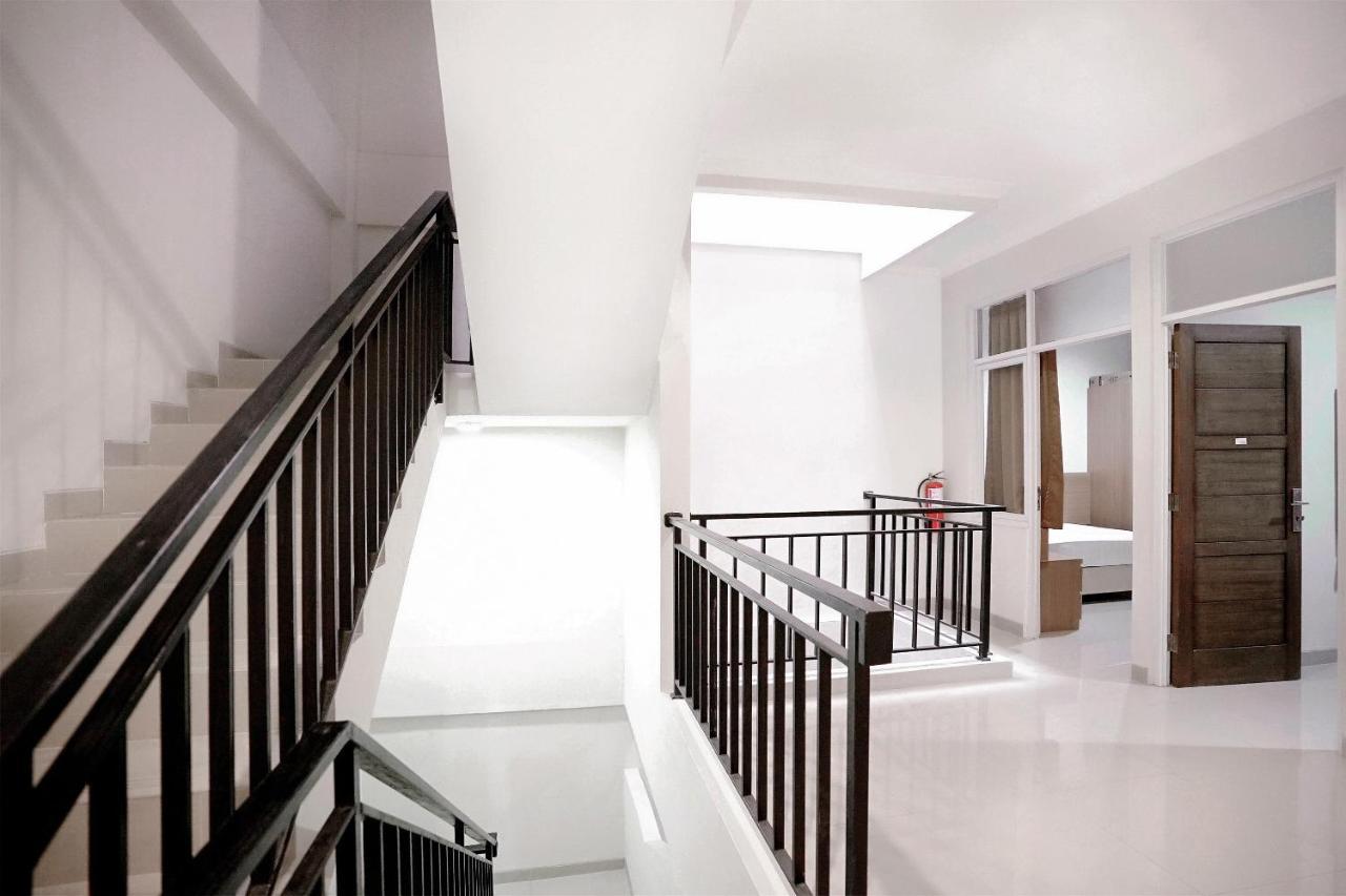 Oyo 415 The Kartini 8 Hotel 2*