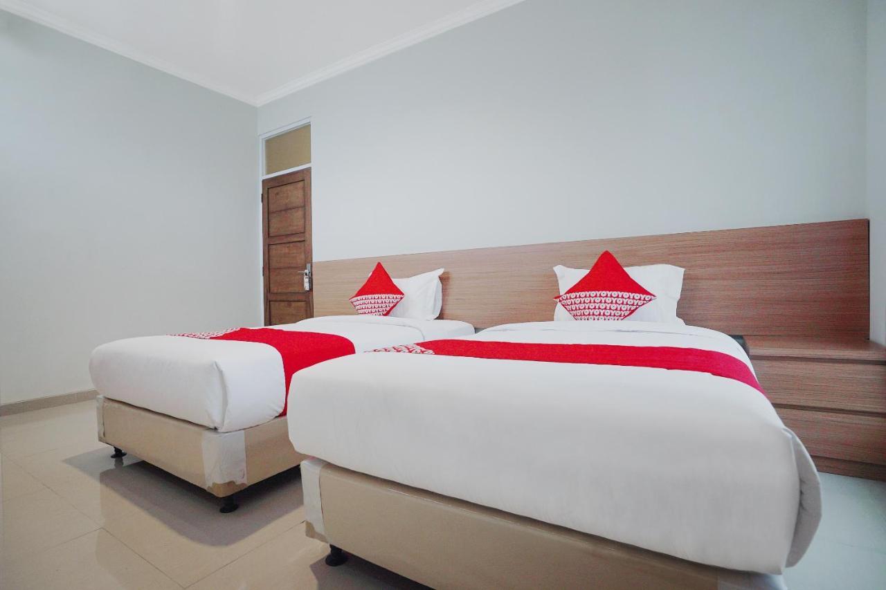Hotel Oyo 415 The Kartini 8 Jakarta