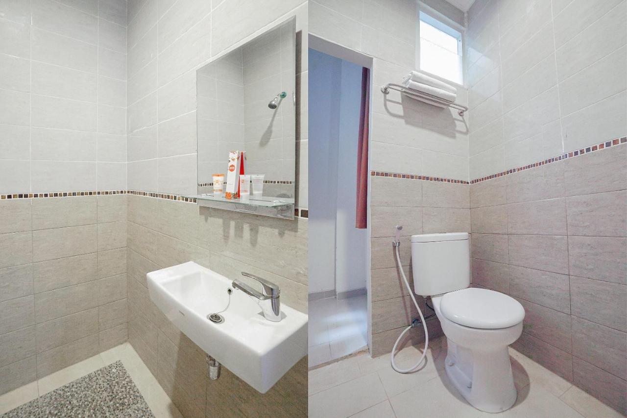 Hotel Oyo 415 The Kartini 8 2*