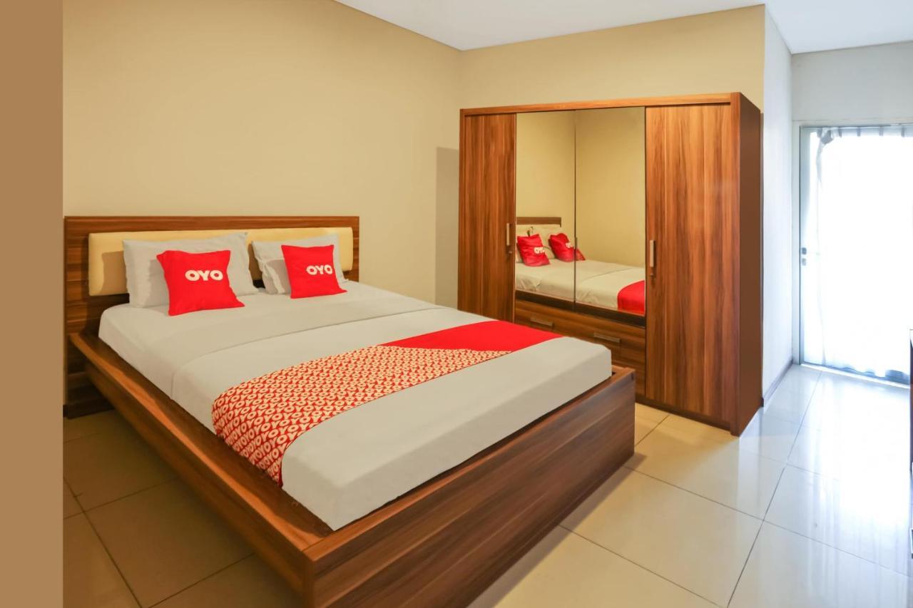 Capital O 1748 Thamrin Condotel Jakarta