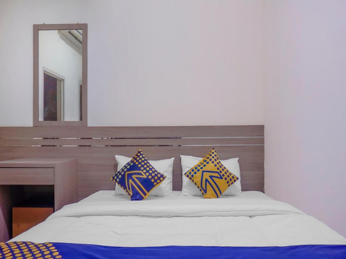 Hotel Spot On 3072 Madinah Syariah 2*