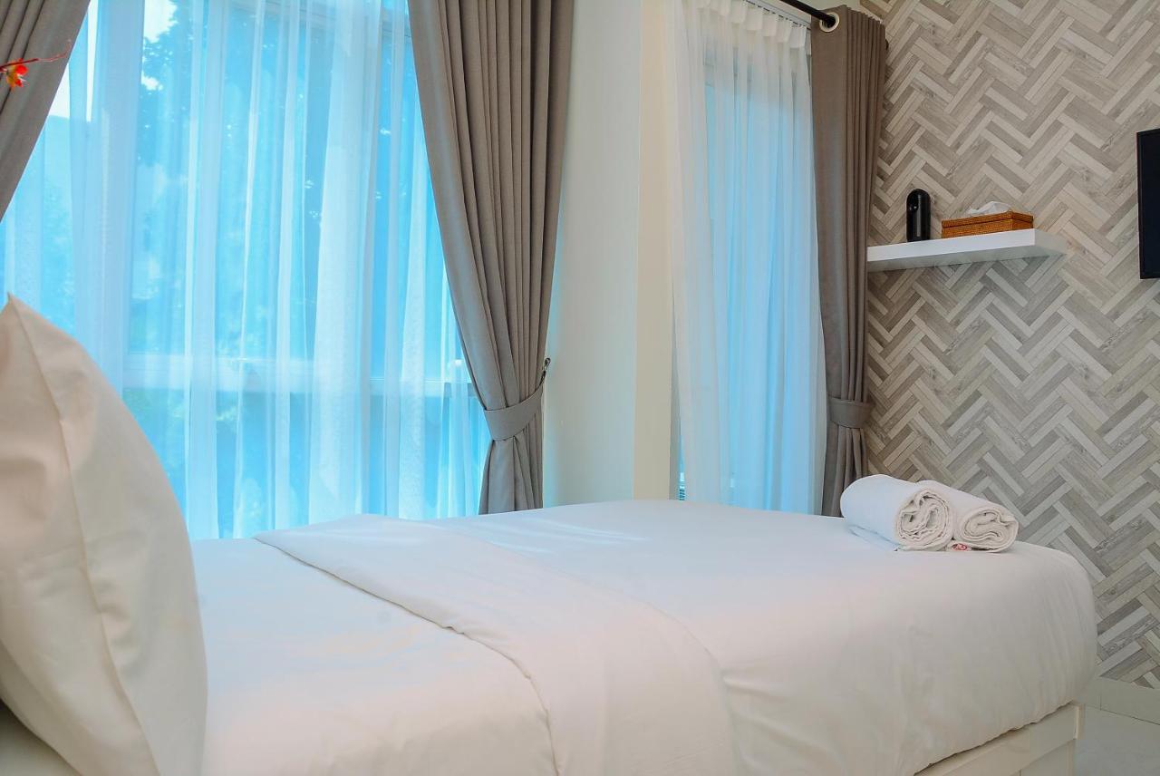 Location And New Furnished At Capitol Park By Travelio Apartment Jakarta
