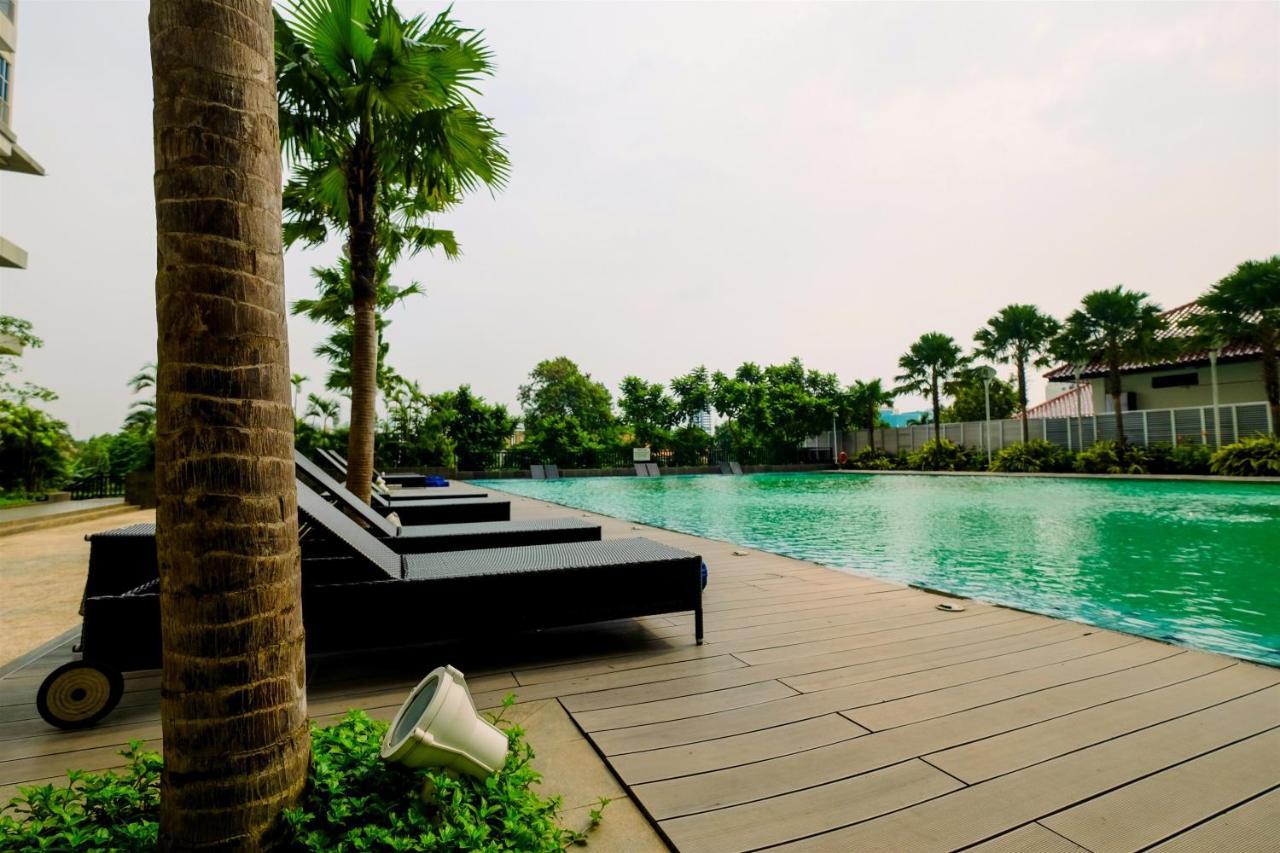 Location And New Furnished At Capitol Park By Travelio Apartment Jakarta