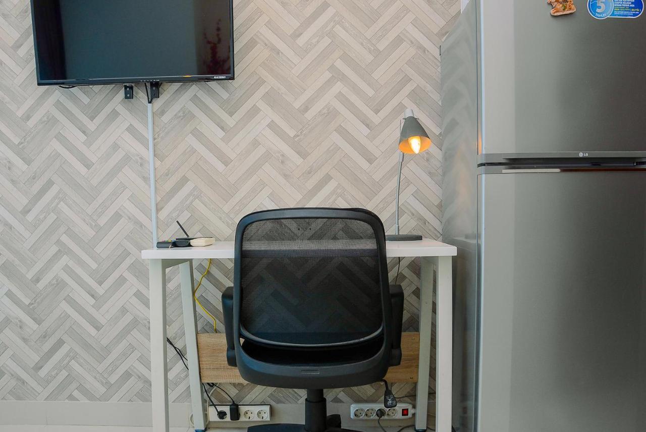 Location And New Furnished At Capitol Park By Travelio Apartment
