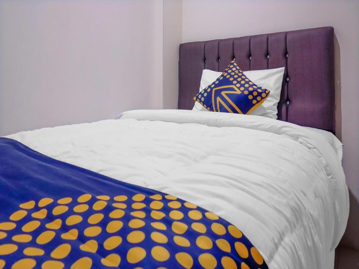 Spot On 3072 Madinah Syariah Hotel 2*