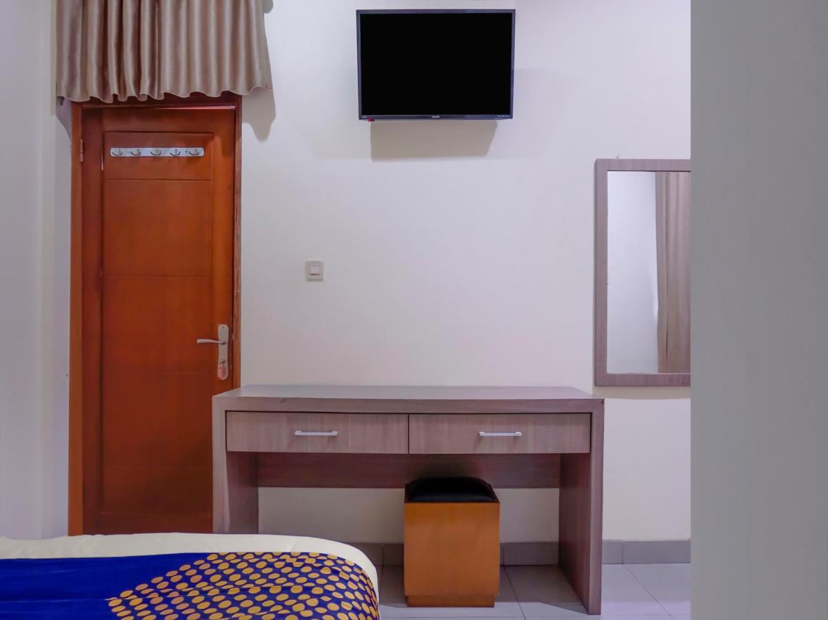 Hotel Oyo 3072 Madinah Syariah