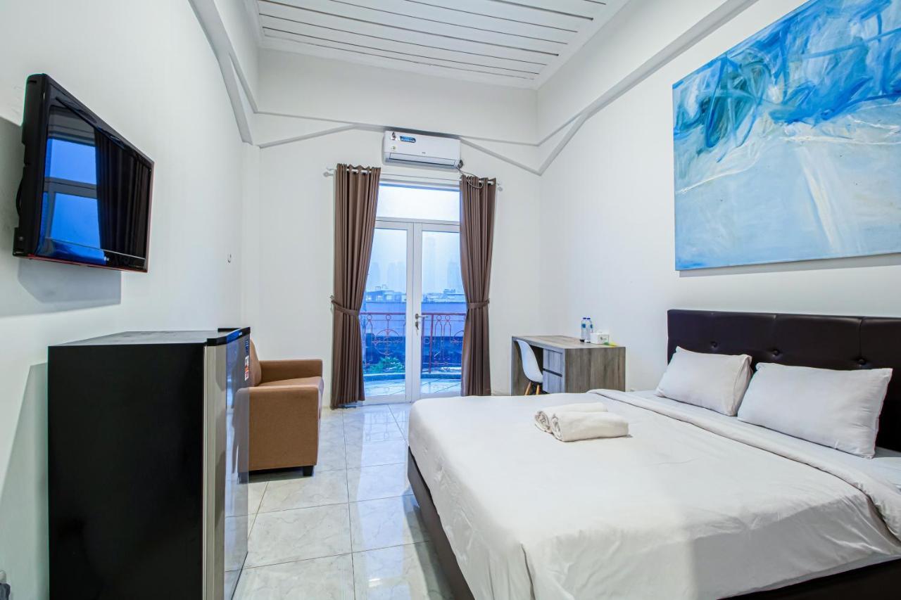 Guest house De 80's Genteng Ijo Jakarta