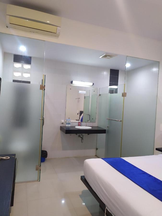 Puri Maju Nhà khách Jakarta
