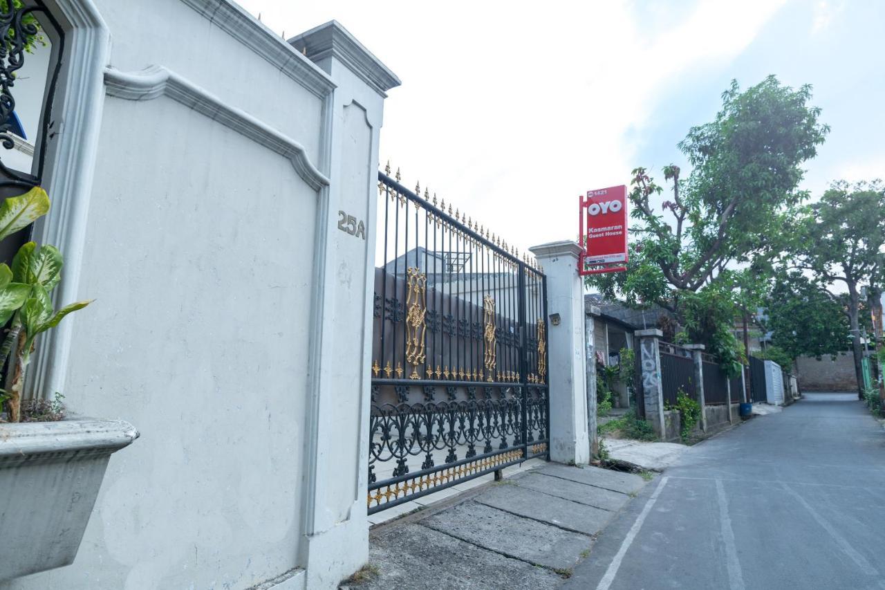 Oyo 1421 Kasmaran Syariah 2*
