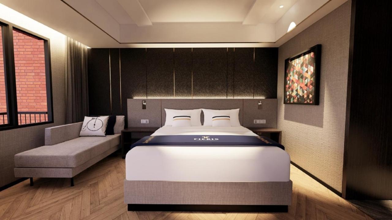 Fieris Hotel